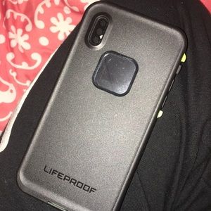 iPhone X lifeproof case